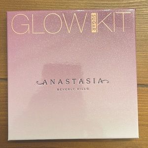 Anastasia Beverly Hills glow sugar kit✨